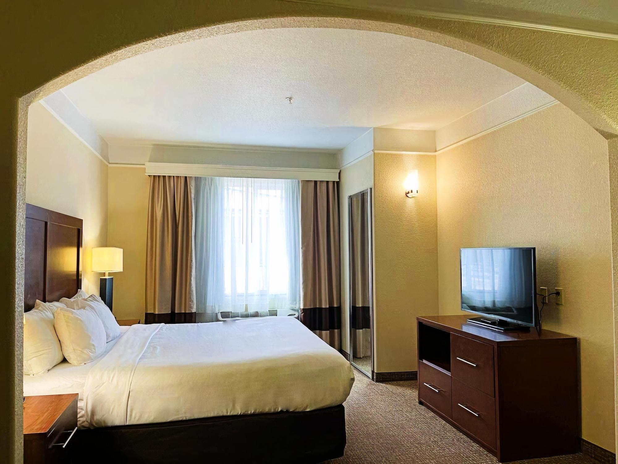 Comfort Inn & Suites, Odessa I-20 Экстерьер фото