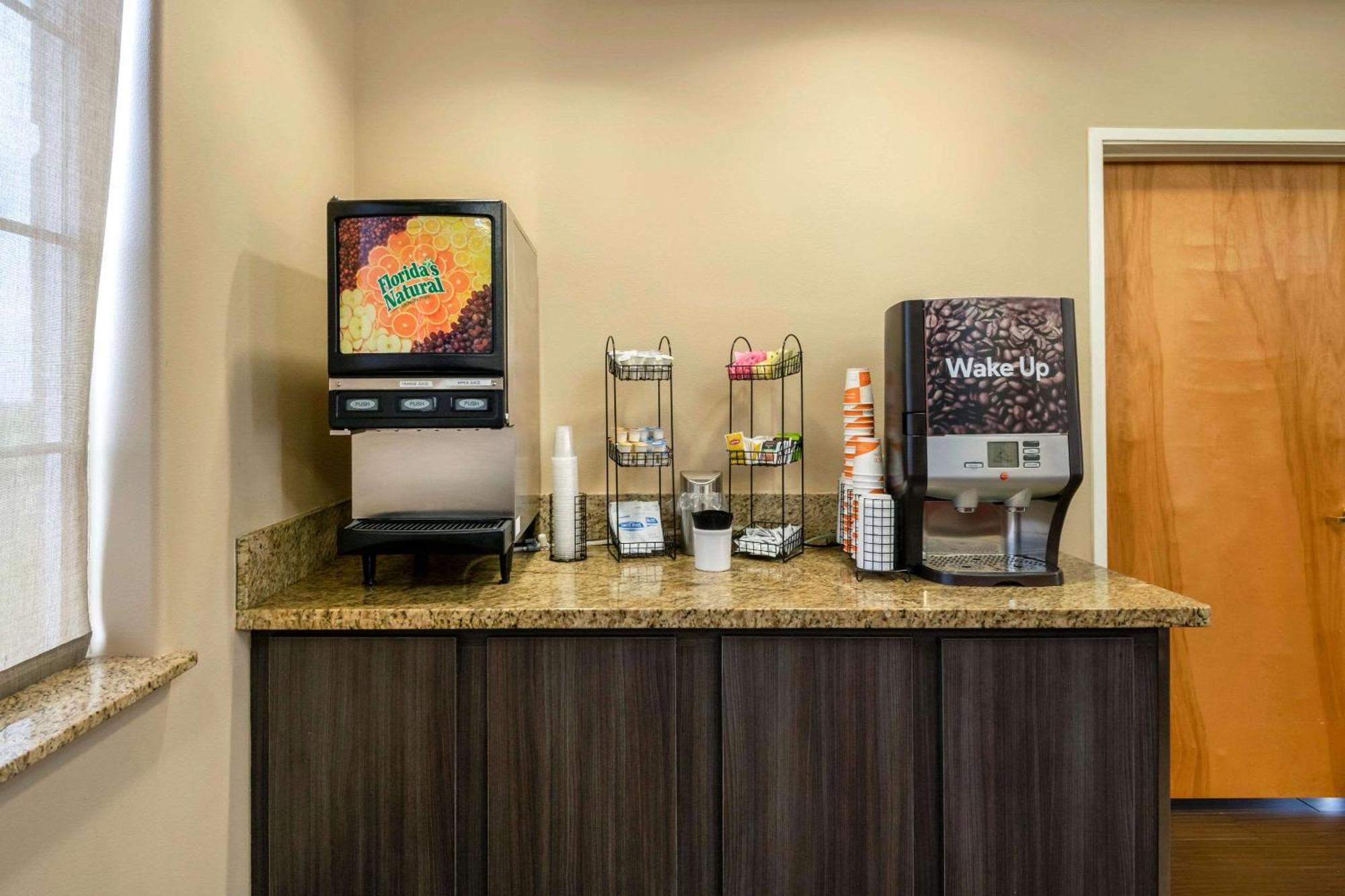 Comfort Inn & Suites, Odessa I-20 Экстерьер фото